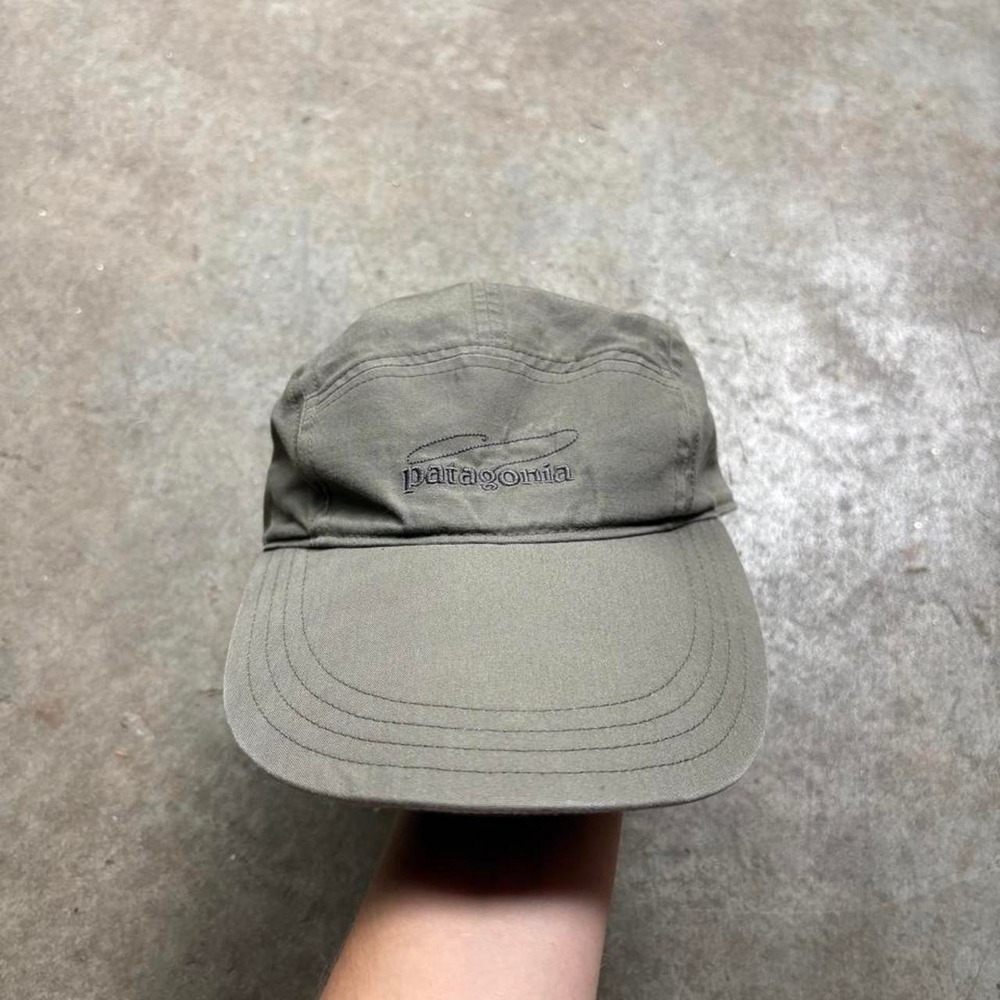 Long brim Patagonia baseball cap